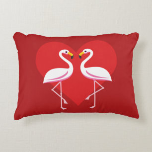 Cojín Decorativo Flamencos blancos rosados con corazón rojo