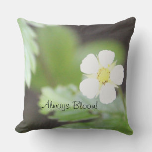 Cojín Decorativo Flor de fresa silvestre