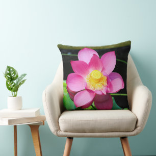 Cojín Decorativo Flor de Loto Rosa Caliente