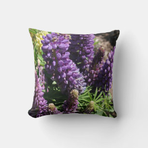 Cojín Decorativo Flor de Lupine Púrpura