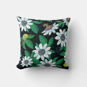 Cojín Decorativo Flor de pasionero negro fondo floral sin soldadura