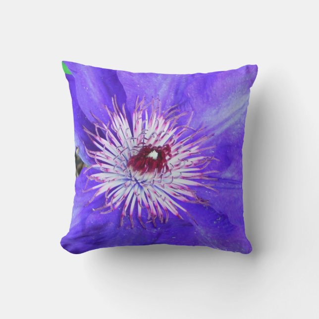 Cojín Decorativo Flor morada de clematis (Anverso)