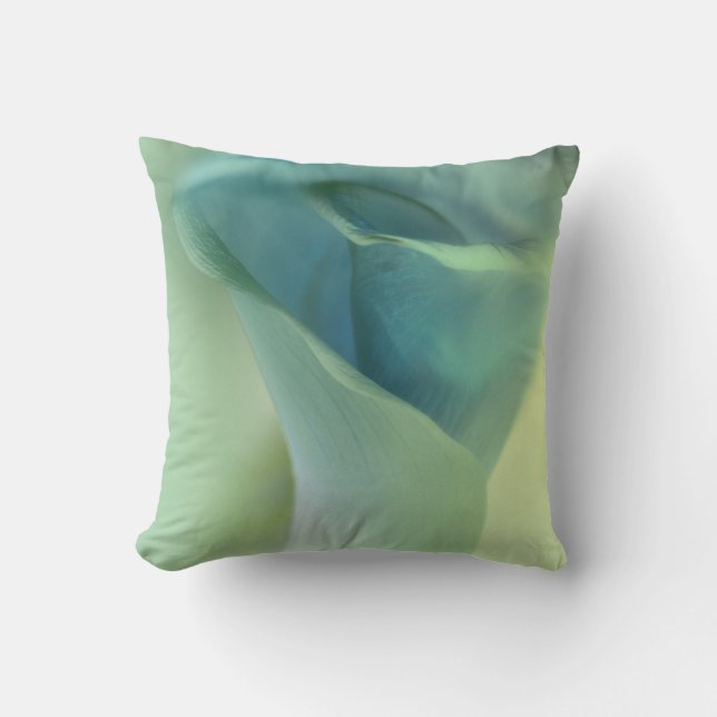 Cojín Decorativo Flor romántica en tonos azules (Anverso)