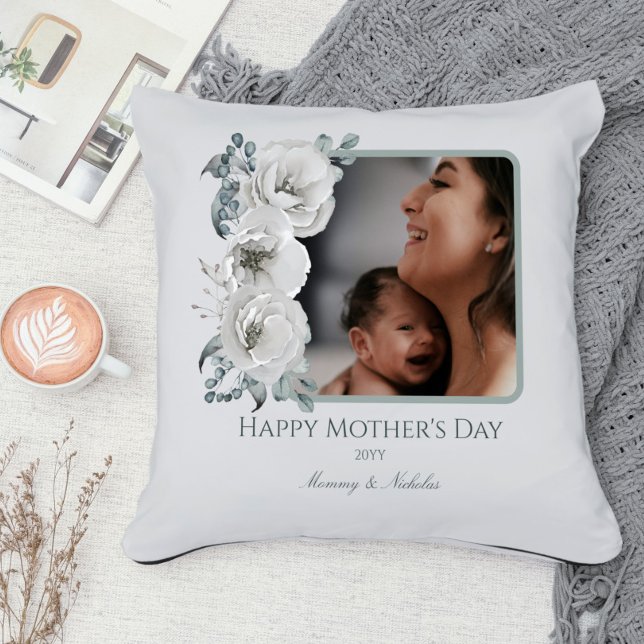 Cojín Decorativo Floral acuarela Foto Día de la Madre (Watercolor Floral Photo Mother' s Day Throw Pillow)