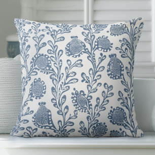 Cojín decorativo floral azul y blanco