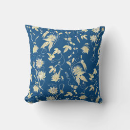 Cojín Decorativo Floral elegante sobre azul clásico