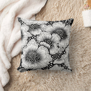 Cojín Decorativo Floral Negra y Blanca