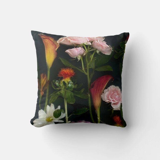 Cojín decorativo floral oscuro (Anverso)