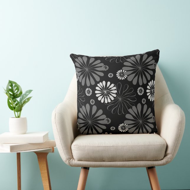 Cojín Decorativo Floral retro en blanco y negro (Silla)