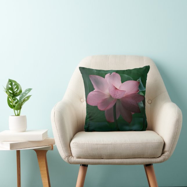 Cojín decorativo floral rosa (Silla)