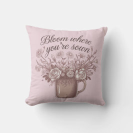 Cojín Decorativo Floral rosa con motivos elegantes