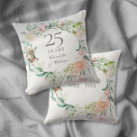 Cojín Decorativo Floral Rosas  del 25° aniversario de Boda de Plata<br><div class="desc">Con una delicada garland floral acuática,  esta almohada botánica de moda 25º aniversario de boda se puede personalizar con su información especial de aniversario en un texto plateado elegante. Diseñado por Thisisnotme©</div>