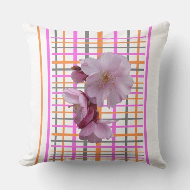 Cojín Decorativo Floreado con Estampado a Cuadros  (Anverso)