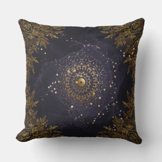 Cojín Decorativo Floreado ornamentado púrpura y dorado