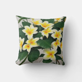 Cojín Decorativo Flores blancas de Frangipani