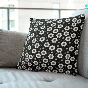 Cojín Decorativo Flores blancas y negras de color turbia Pillow
