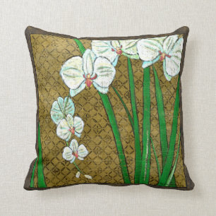 Cojín Decorativo Flores blancas y piedras verdes en la frontera mar