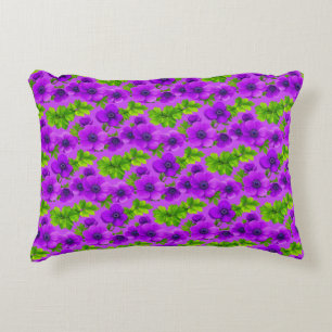 Cojín Decorativo Flores de Anémona Moradas Vibrantes