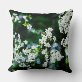 Cojín Decorativo Flores de cerezo blancas hojas verdes