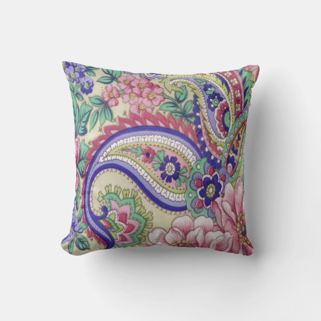 Cojín Decorativo Flores de época y Paisley (Anverso)