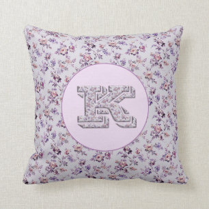 Cojín Decorativo Flores de lujo Monograma K