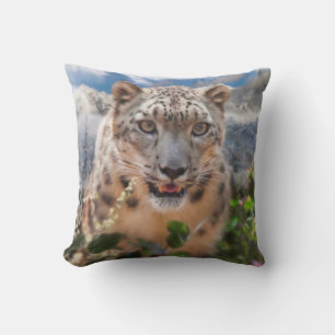 COJÍN DECORATIVO "FLORES DE NIEVE LEOPARD EN PRIMAVERA"