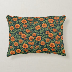 Cojín Decorativo flores naranjas, hojas verdes, estampado floral, t