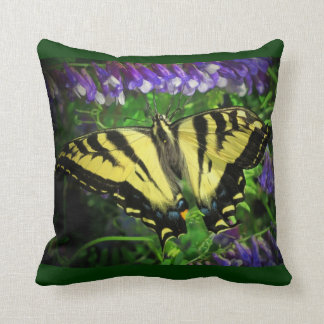 Cojín Decorativo Flores negras y amarillas del azul de la mariposa
