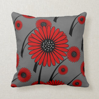 Cojín Decorativo Flores rojas negras florales