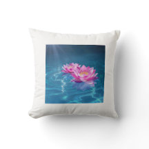Flores rosa de Lotus flotando en agua azul cristal