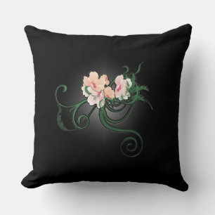 Cojín Decorativo Flores rosas en fondo negro