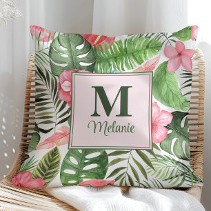 Cojín Decorativo Flores Tropicales Rosadas y Monograma de Monstera