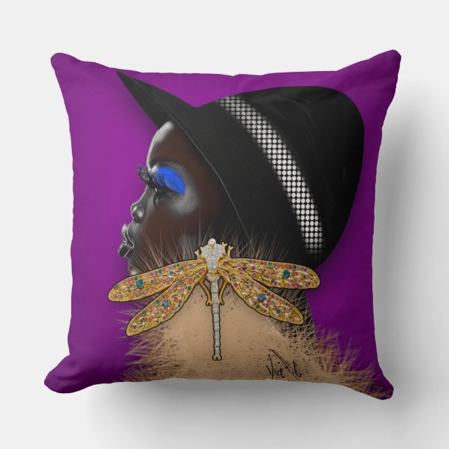 COJÍN DECORATIVO FLY PILLOW (Anverso)