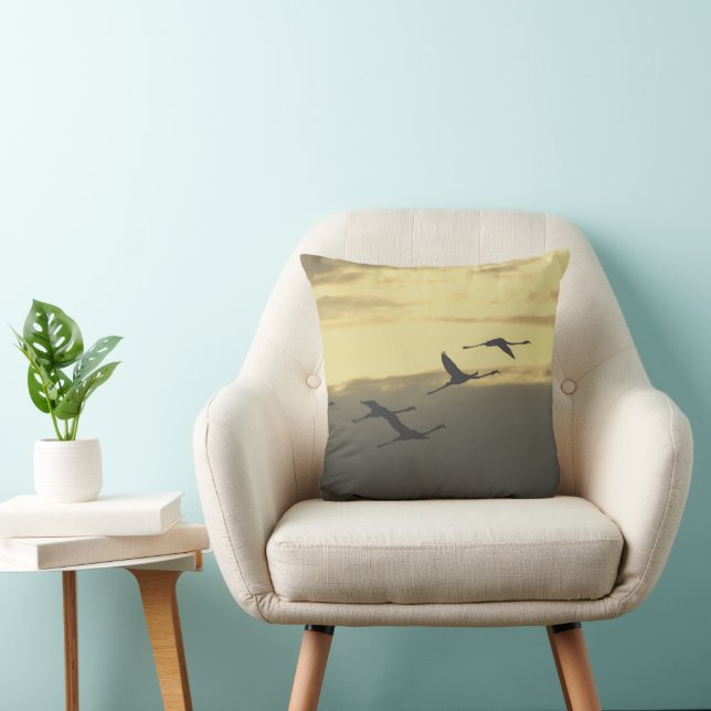Cojín Decorativo Flying birds Throw Pillow (Silla)