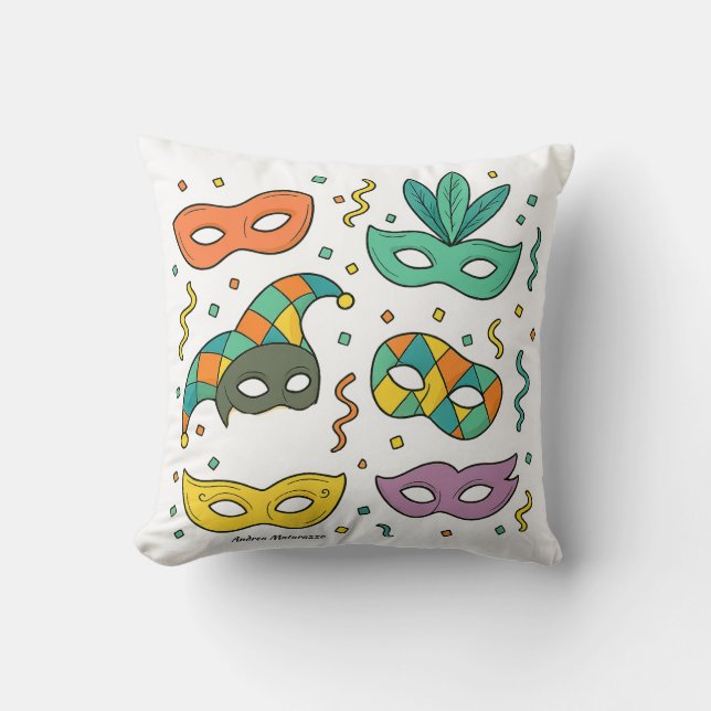 Cojín Decorativo Flying Masks (Anverso)
