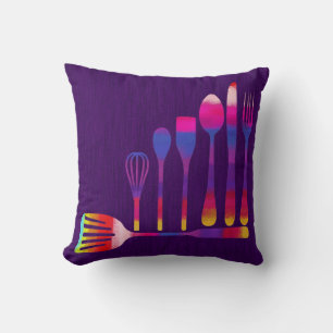 Cojín Decorativo Fondo Morado Cocina Retro Cocinando