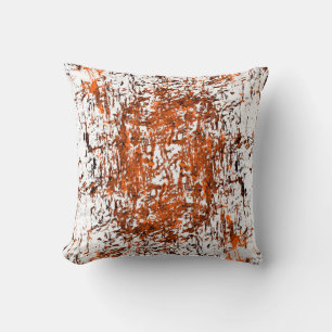 Cojín Decorativo Fondo moreno oscuro. Naranja blanco negro o