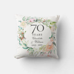 Cojín Decorativo Foto de aniversario de bodas de 70 años con guirna