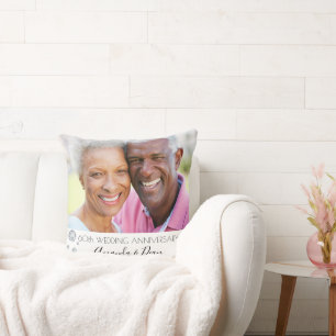Cojín Decorativo foto de aniversario de bodas de diamante 60º en bl