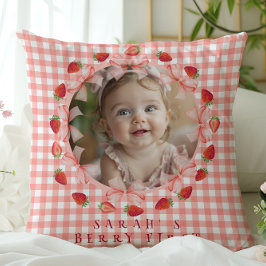 Cojín Decorativo Foto de Coquette Berry First Birthday con Gingham