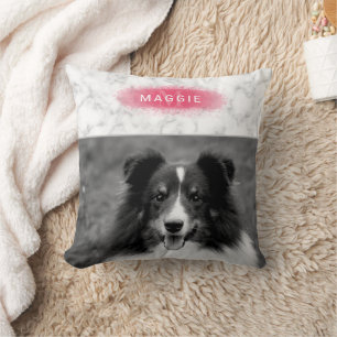 Cojín Decorativo Foto de mascota personalizada y textura de mármol