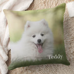 Cojín Decorativo Foto Mascota corta Nombre personalizado Perro Love<br><div class="desc">Presentamos nuestra almohada moderna y sencilla personalizada, perfecta para mostrar a su amado mascota de una manera única. Con la opción de añadir el nombre de su mascota, esta almohada es un gran regalo para la familia, amigos e incluso abuelos. La almohada contiene una foto de alta calidad de tu...</div>