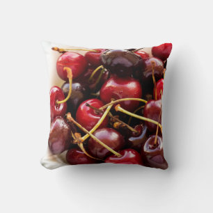 Cojín Decorativo Fotografía de Cerezas Rojas Frescas en un Tazón