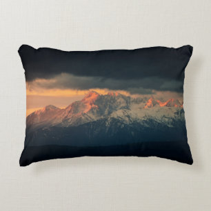 COJÍN DECORATIVO FOTOGRAFÍA DE PAISAJE DE MONTAÑAS DE NIEVE BAJO NI