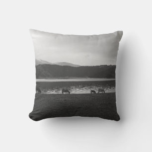 COJÍN DECORATIVO FOTOGRAFÍA GRIS ESCALA DE ANIMALES
