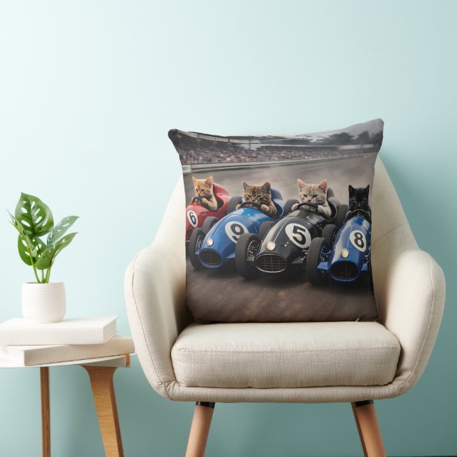 Cojín Decorativo Free racing kittens pillow (Silla)