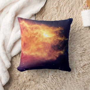 Cojín Decorativo Fuego Solar a Través del Cosmos