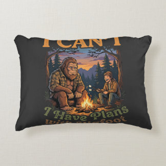 Cojín Decorativo Funny I Have Plans With Bigfoot Camping & Hiking 