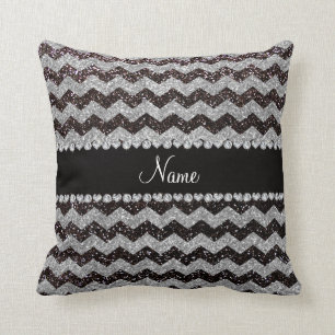 Cojín Decorativo Galones de plata negros conocidos personalizados