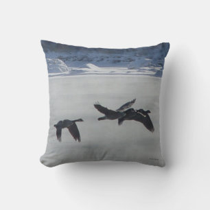 Cojín Decorativo Gansos canadienses B48 sobre río congelado